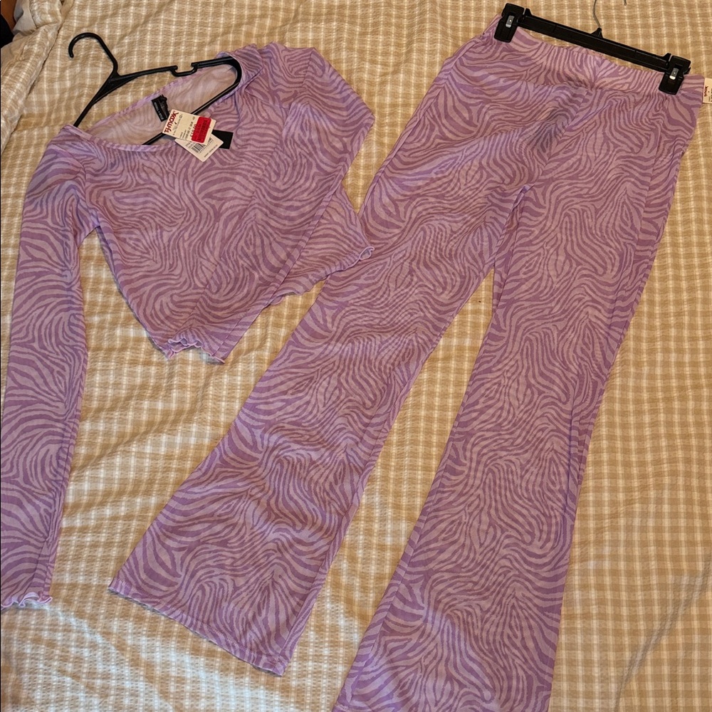 Kendall & Kylie Purple Zebra Print Set